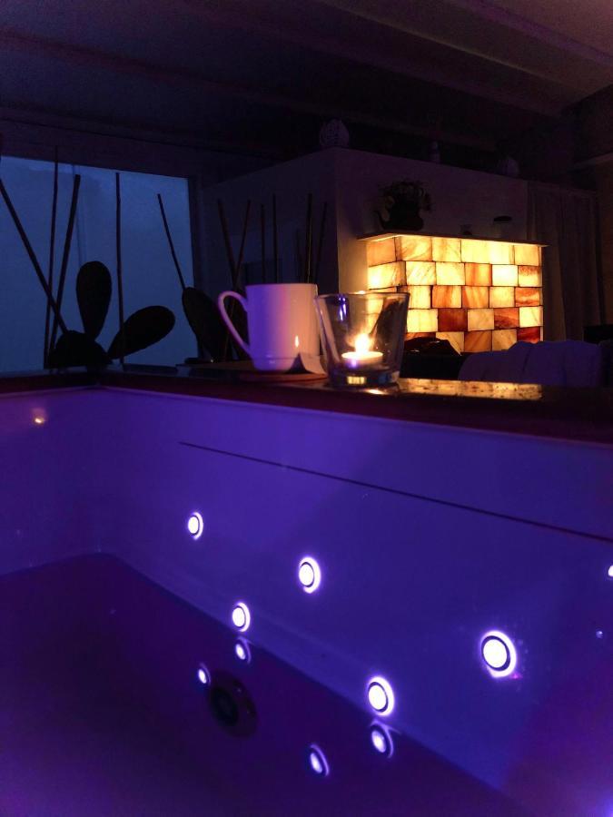 Апартаменты Panta Rei Wellness & Charme Монополи Экстерьер фото